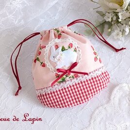 可愛いうさぎの春色巾着(イチゴ柄）