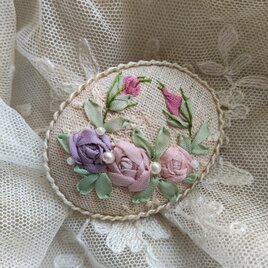 リボン刺繍*アンティークレース*薔薇*ブローチ*pのコピー