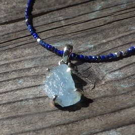 sv925☆Rough Aquamarine ラフロックアクアマリン原石トップ