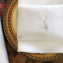 大判テーブルリネン ダマスク織　イニシャル刺繍　ナプキン　白　14CLp1