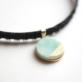 【受注製作】レジンアート　ラウンドモチーフとタティングレースとベルベットリボンのチョーカー〈アポロンの霊木〉