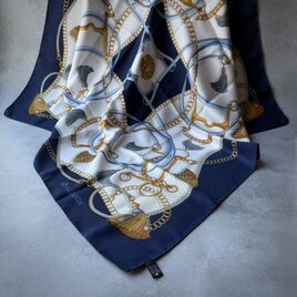 296 ヴィンテージイタリアンシルクスカーフ 「紺碧のタッセル」