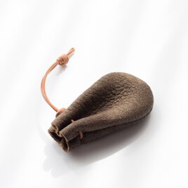 豚革巾着　226146