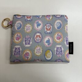 猫ちゃんポーチ　カラビナ付き