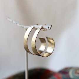 槌目模様の真鍮フープピアス（S) 　