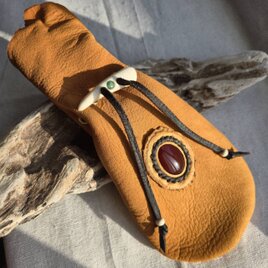 鹿革の巾着 レッドアゲート
