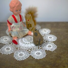 物語のネズミ　皮革ねずみ　ドイツ