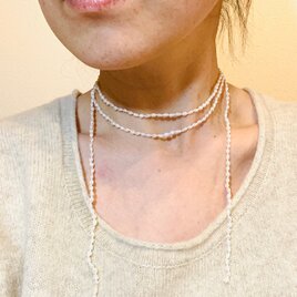 余白を重ねる長さ｜ノッティングラリエット 125cm（淡水パール）