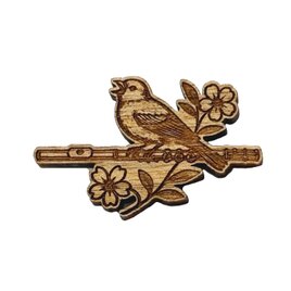 【木ｔｃｈ】クルミの木・ブローチ（小鳥のフルート）