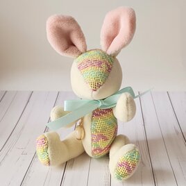 こぎん刺しのウサギS「総刺しこぎんウサギ　Spring Bunny」
