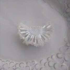 刺繍ブローチ　Frost