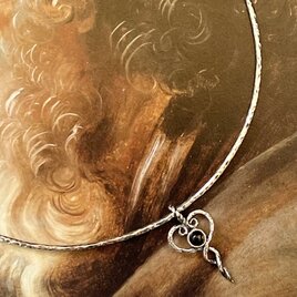 ブラックアンバーとシルバーのペンダント「カドゥケウス」