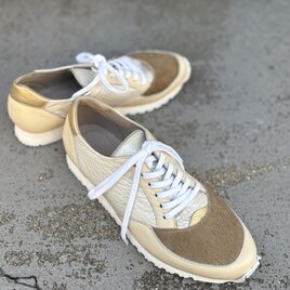 EMAクラフトスニーカー 本革ハラコベージュ×パールホワイト　スポーティカジュアル