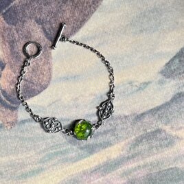 【hb1】グリーンアンバーとシルバーのブレスレット「ハート」