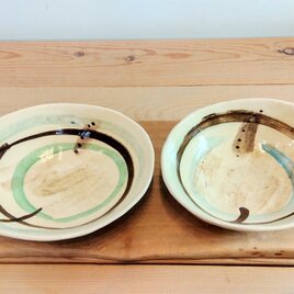 内模様楕円鉢（グリーン）