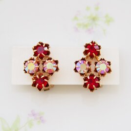 Unsigned Beauty　ゴールドトーン　レッド＆オーロララインストーン　イヤリング　/　CJ7044E