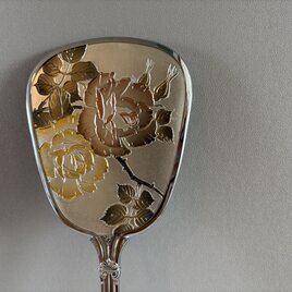 国産の古い薔薇の華が描かれた手鏡　