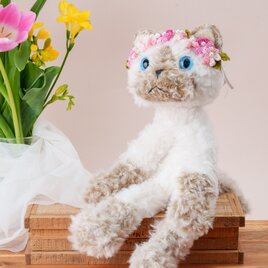 癒され春ねこのあみぐるみ<middleサイズ>花冠をつけたシャム猫柄のポレポレ