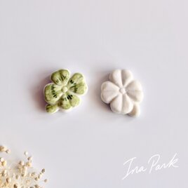 エリック・エ・ジル2025　四葉のクローバーのフェーヴ２種　フランス製　陶器