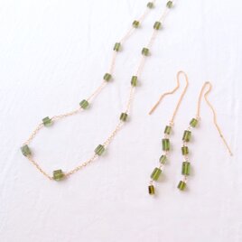 【K14gf】Green Tourmaline Station Necklace／グリーントルマリン ステーションネックレス