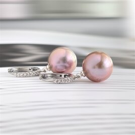 ライトローズピンク 大粒 淡水パールのフープピアス 12.2mm エジソンパール　ウェディング　式