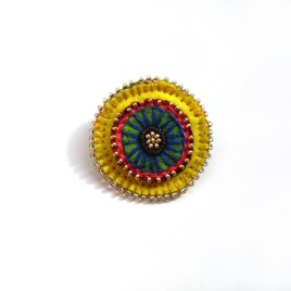 ビーズ刺繍のブローチ⑩