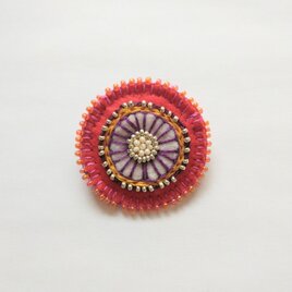 ビーズ刺繍のブローチ⑫