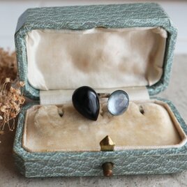 ブラックオニキス×ホワイトシェルのバイカラーフォークリング｜大粒・フリーサイズ＊金属アレルギー対応