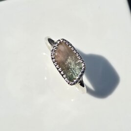 バイカラートルマリン　変形ひし形　ミル打留　愛しい鉱物　シルバーSV925リング