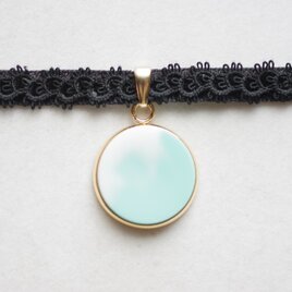 【受注製作】レジンアート　ラウンドモチーフとタティングレースとベルベットリボンのチョーカー〈初夏の旋律〉