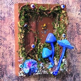 【20】異世界を覗く青　森の額縁標本