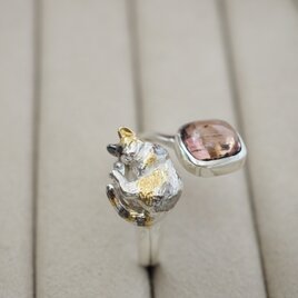 バイカラートルマリン眠り猫リング