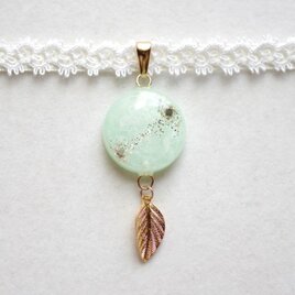 【受注製作】レジンアート　ラウンドモチーフとタティングレースとサテンリボンのチョーカー〈初音〉