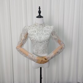 美品！ボレロ ハイネック 上品透け袖 韓国風 キラキラ光る刺繍 背中見せ くるみボタン 拳式/前撮り