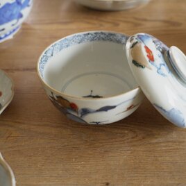 【お茶碗】静かな山水と金彩の美しい器