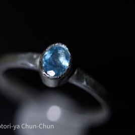 【圧倒的美しさ】ネオンブルーアパタイト・シルバーリング【薄氷】
