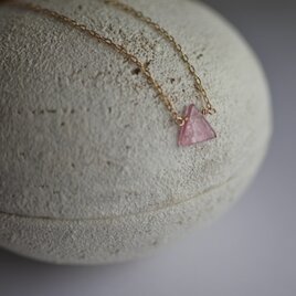 三角トルマリンのネックレス（14kgf）