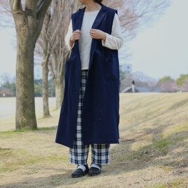 藍染（備後節織・濃紺）の襟付きジレワンピース | カシュクール2way（エプロン・羽織り）