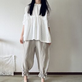 くったりリネンのリボン裾パンツ（ナチュラル）