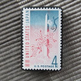 アメリカ1960年　ワシントン記念さくら切手ブローチ 10898