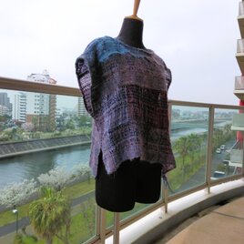 色の変化を楽しむベスト