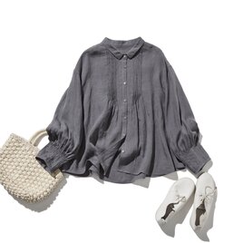 フランス産リネンが贈る、上質なタックシャツ リネン100%　グレー　260306-1