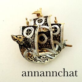 【スペイン製　ビンテージ　帆船　大航海時代　のブローチ】歴史　西洋史