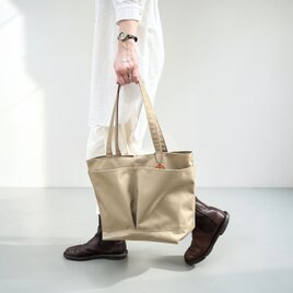 A4サイズも入る撥水加工ナイロントートバッグ　MARKT：ベージュ＜受注製作＞