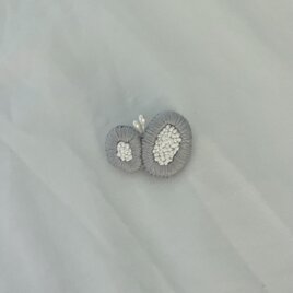 ちょうちょのブローチ　