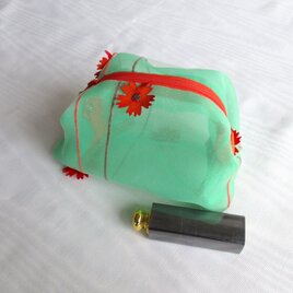 [送料無料] ふわふわポーチ：いちりん　緑；ドイツ製ファブリック