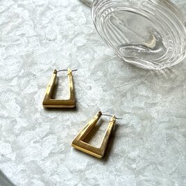 P767-ヴィンテージピアス U.S.A. 1980-90's Gold Tone Square Hoop