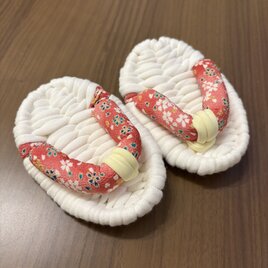 【1歳のお祝い】【はじめての一歩に】誕生日 餅踏み ふっくら布わらじ｜記念日・初節句・一升餅 ちりめん 和 お花 ピンク