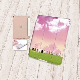 手帳型iPadケース【バックカバー：ソフトタイプ】片面印刷/カメラ穴有【ほのぼのにゃんこ・せいぞろい（恋空花）】（名入れ可））