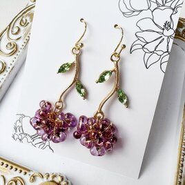 大人のチェコビーズ・1輪のプレゼントピアス9